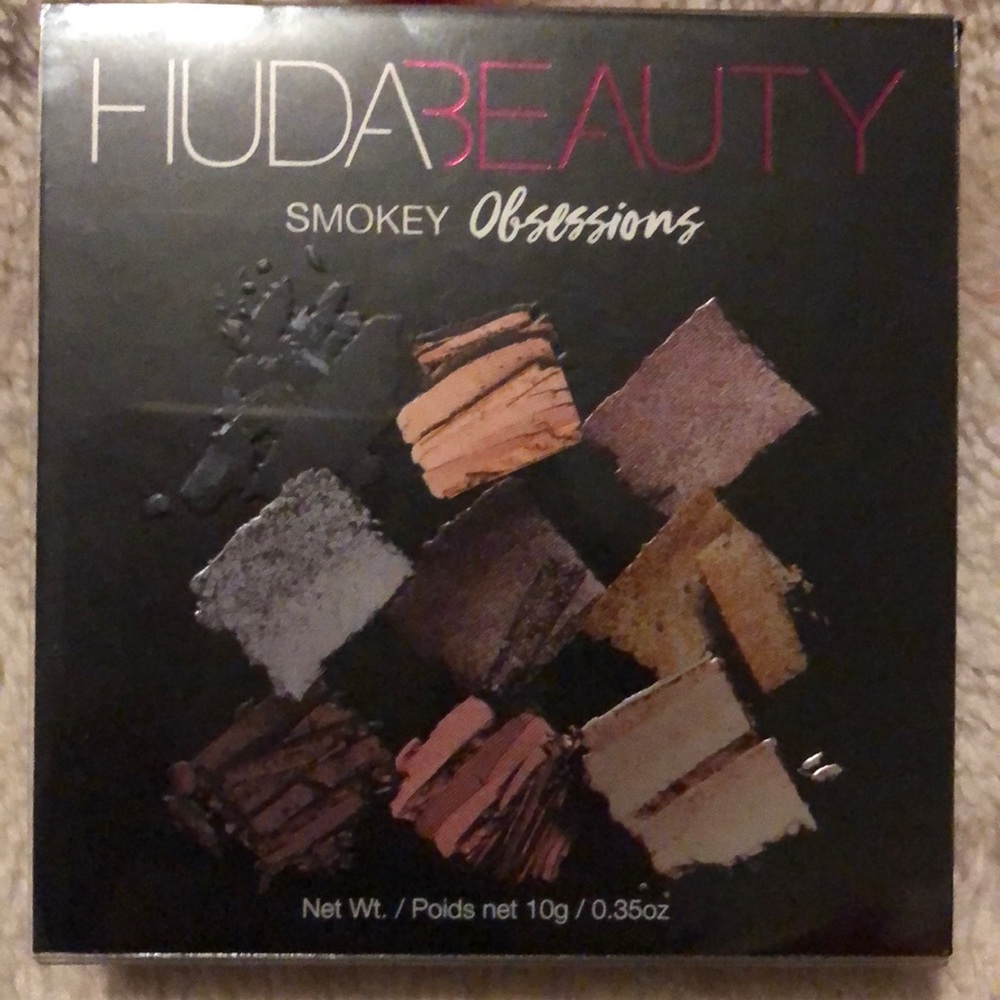 Huda beauty eyeshadow